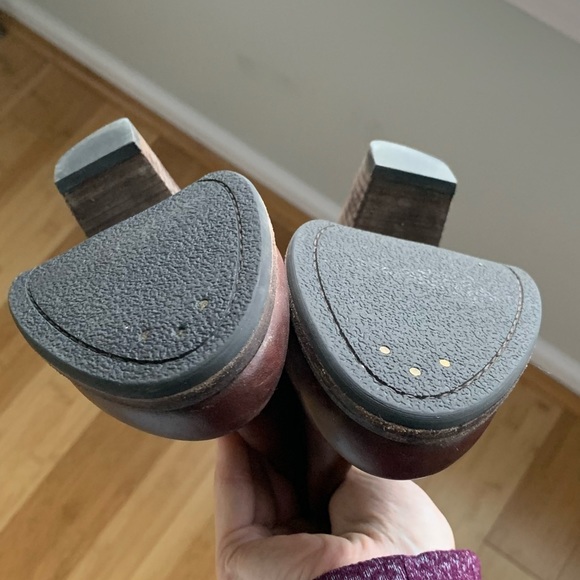 Frye Patty Riding bootie in Redwood color. - Picture 8 of 8